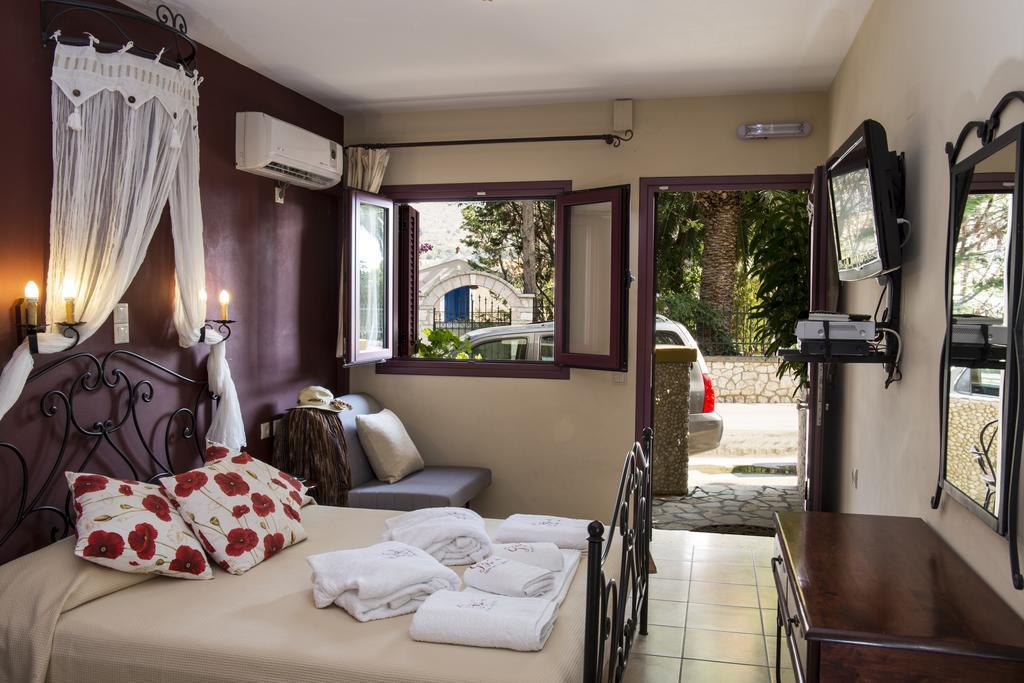 Greka Ionian Suites Αγία Ευφημία Εξωτερικό φωτογραφία