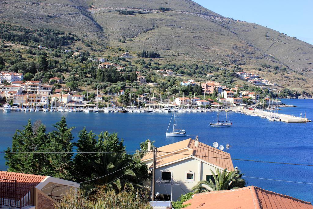 Greka Ionian Suites Αγία Ευφημία Εξωτερικό φωτογραφία