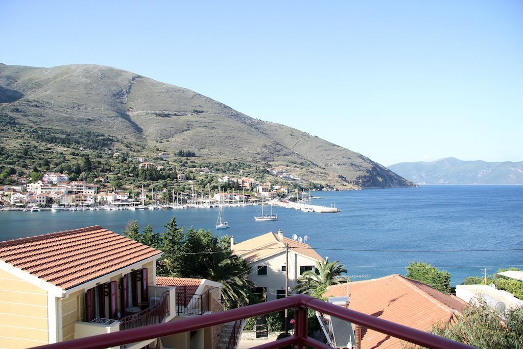Greka Ionian Suites Αγία Ευφημία Εξωτερικό φωτογραφία