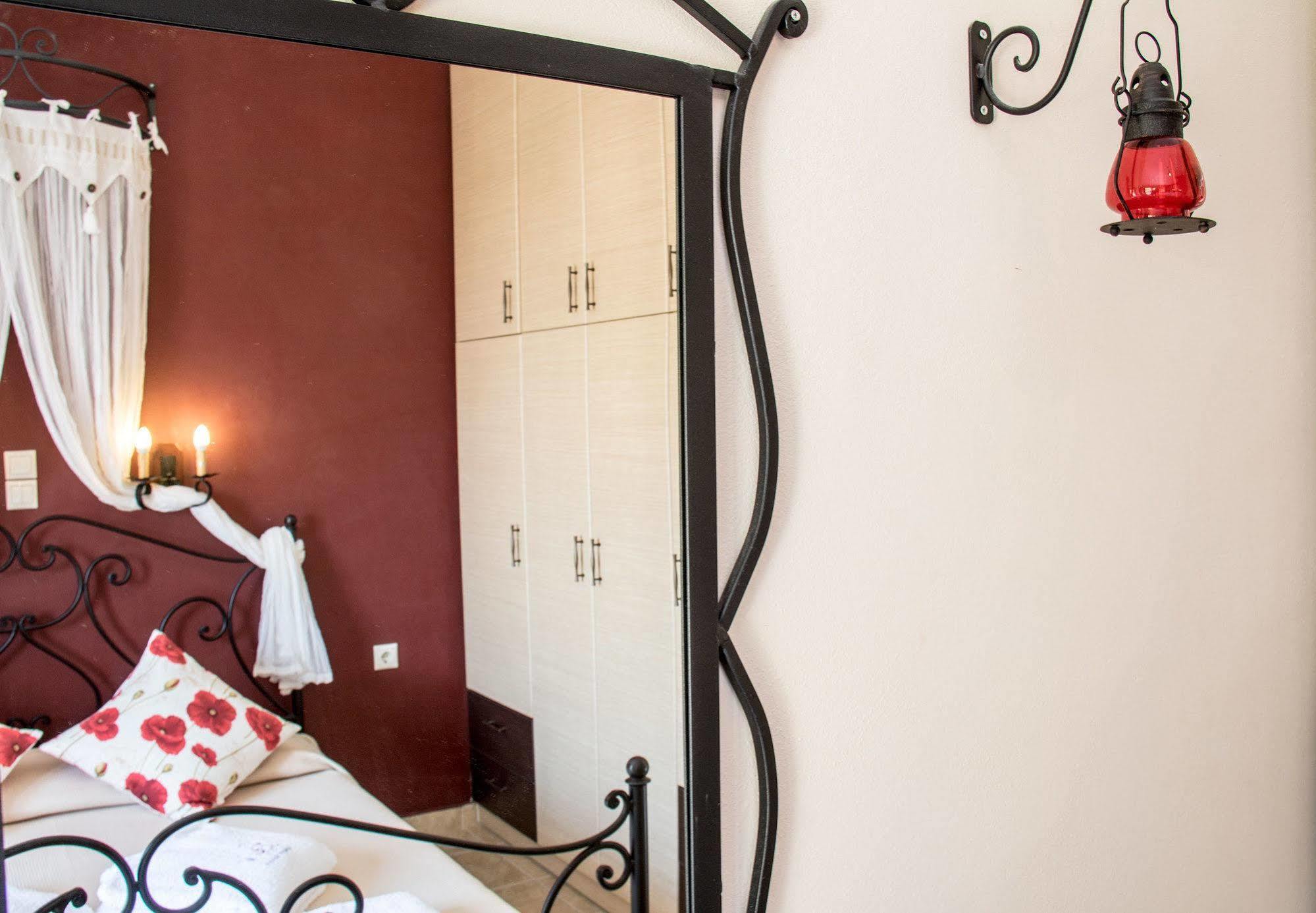 Greka Ionian Suites Αγία Ευφημία Εξωτερικό φωτογραφία
